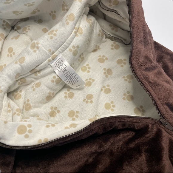 Carter’s 3 Month Winter Mittens Zipper and Hooded Bear Suit PRELOVED - Picture 13 of 15